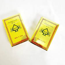 كوتشينة باكت اصفر