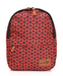 شنطة منترا مشجرة وسط