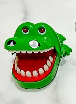 تمساح عضاض لوكس